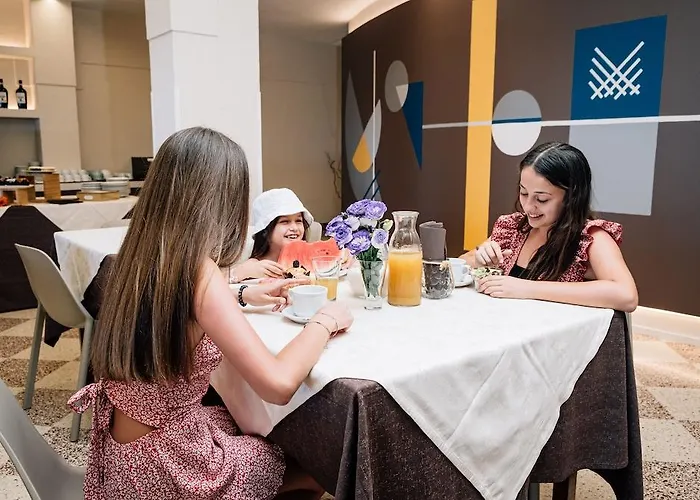 Al Pescatore 3* Чефалу