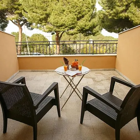 فندق Al Pescatore 3*