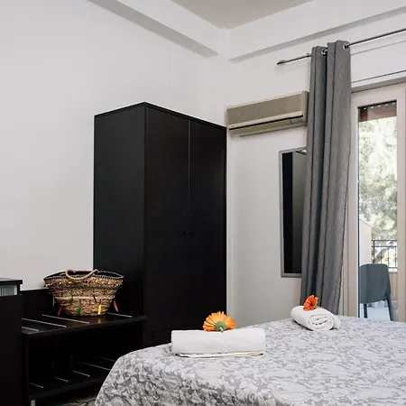 Al Pescatore فندق