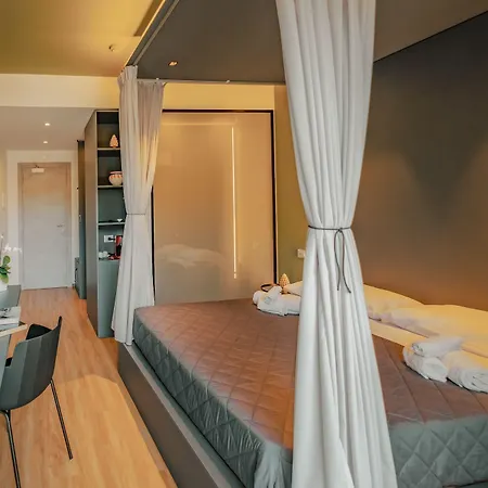 Al Pescatore 3* تْشيفالو